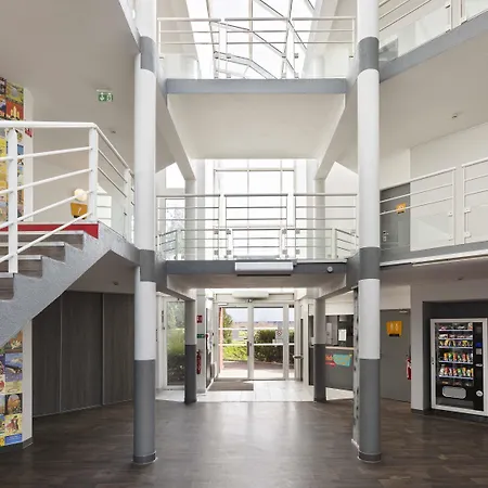 Hotelf1 Hotel Longwy