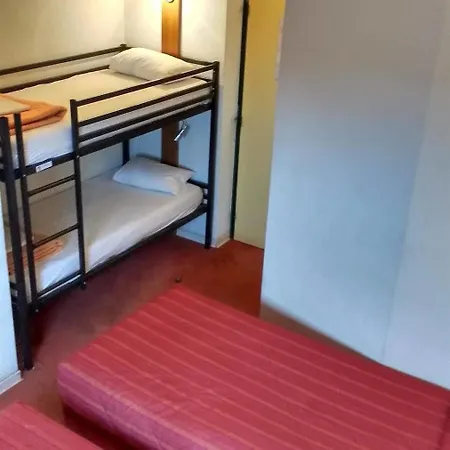 Hotelf1 Hotel Longwy