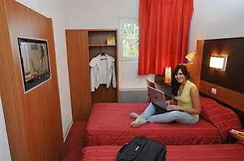 Hotelf1 Hotel
